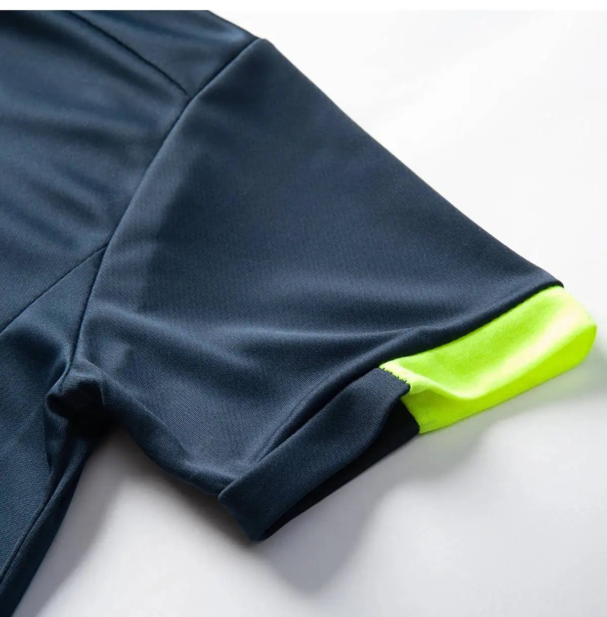 Camiseta Técnica Sea-Doo – Compresión, Transpirable, Protección Solar